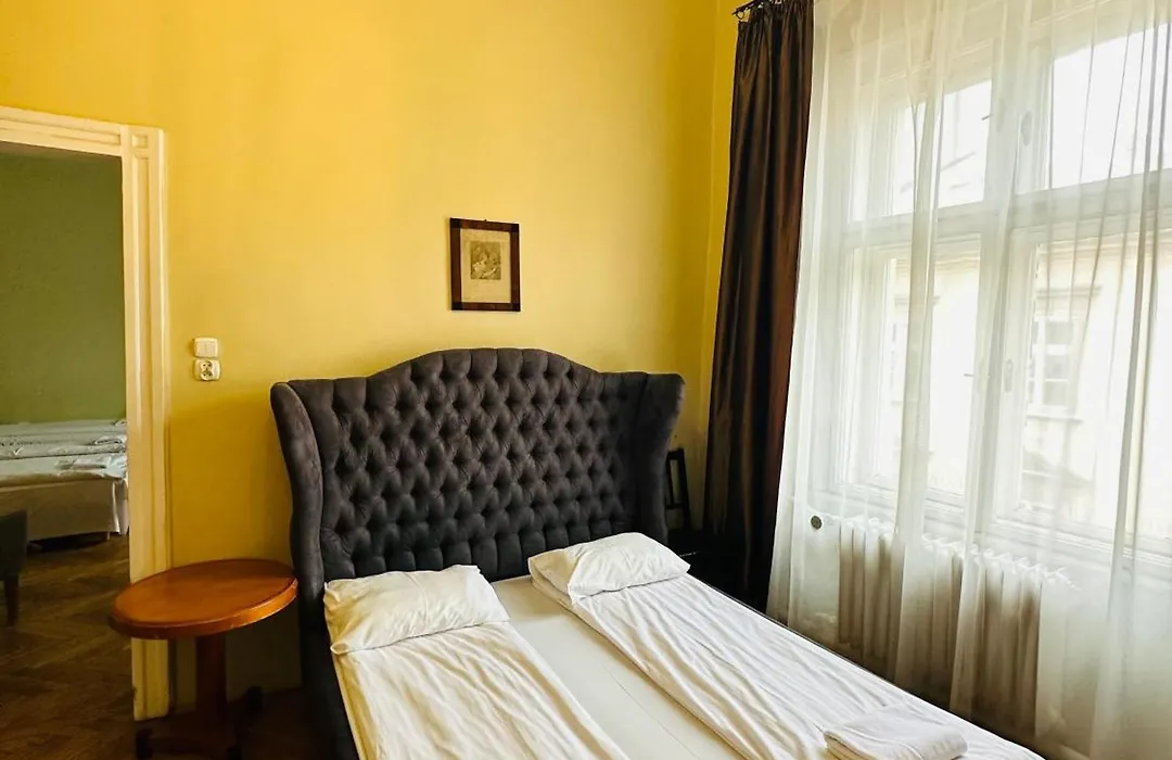 Main Market Square Apartments-1